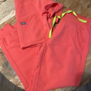 Hot Coral Figs Scrub set